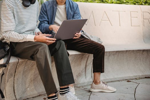 Academic networking online